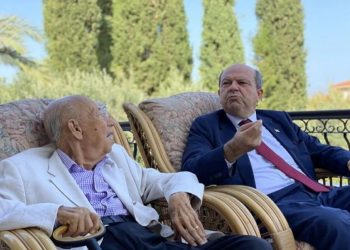 Ersin Tatarın Atası Dünyasını Dәyişib